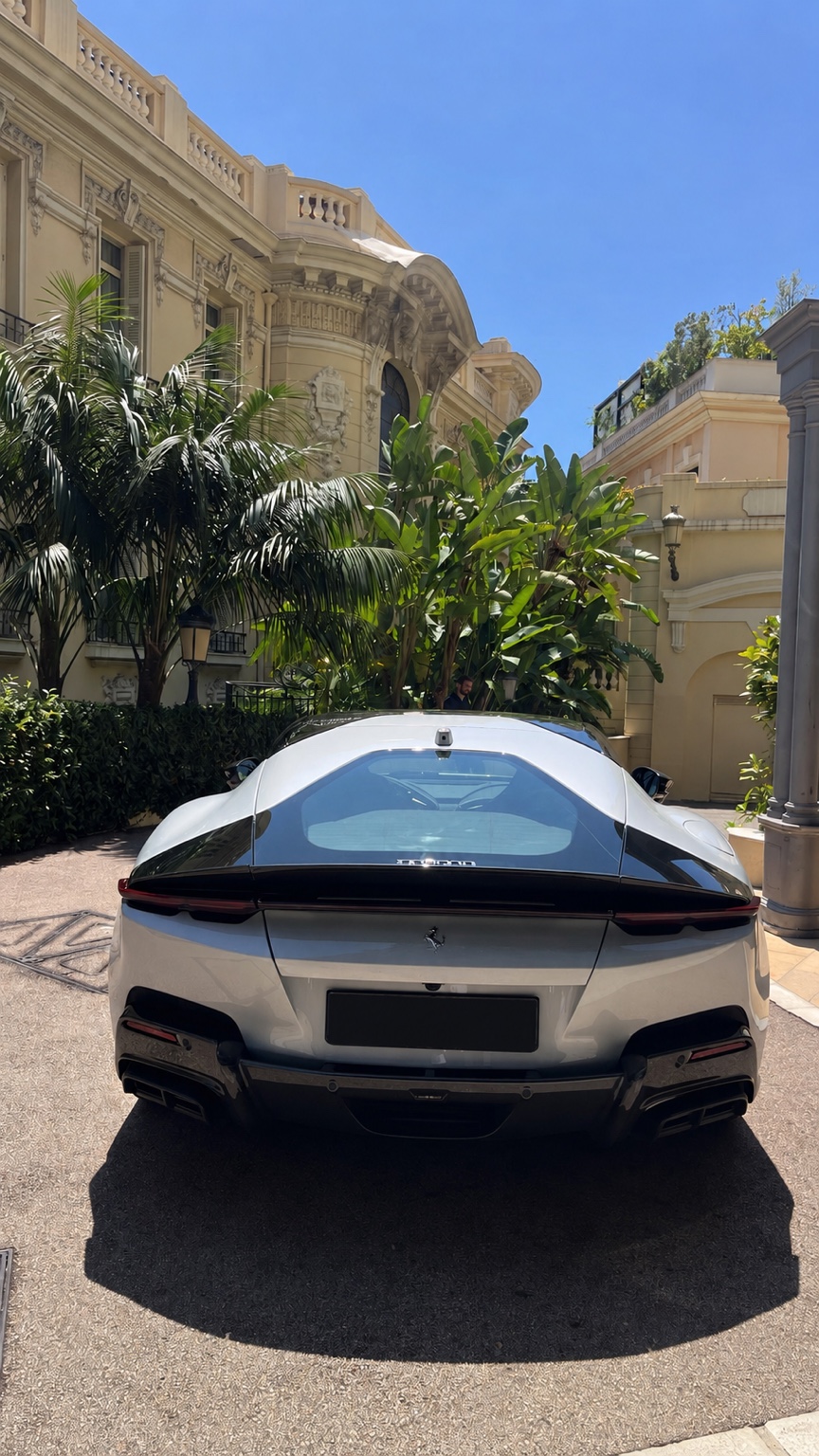Ferrari 12Cilindri in Grigio real photo 4