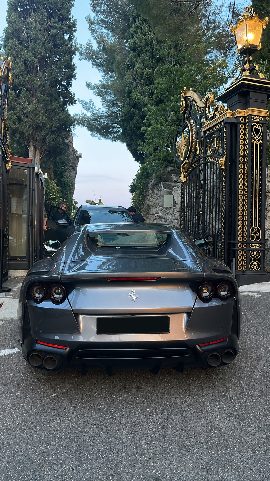 Ferrari 812 GTS real photo 5