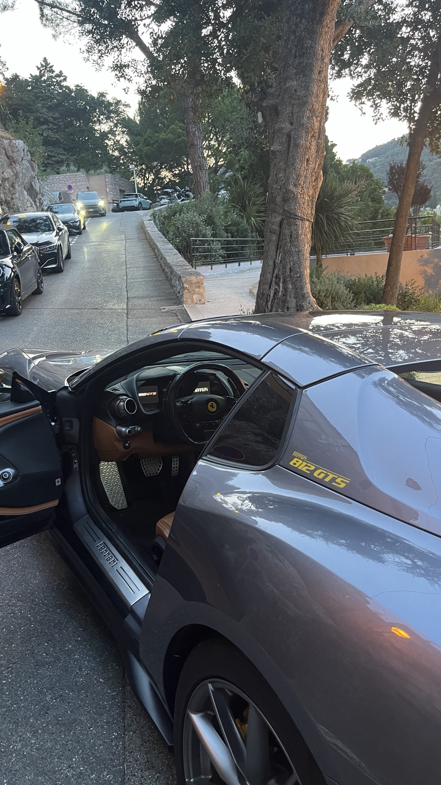 Ferrari 812 GTS real photo 8