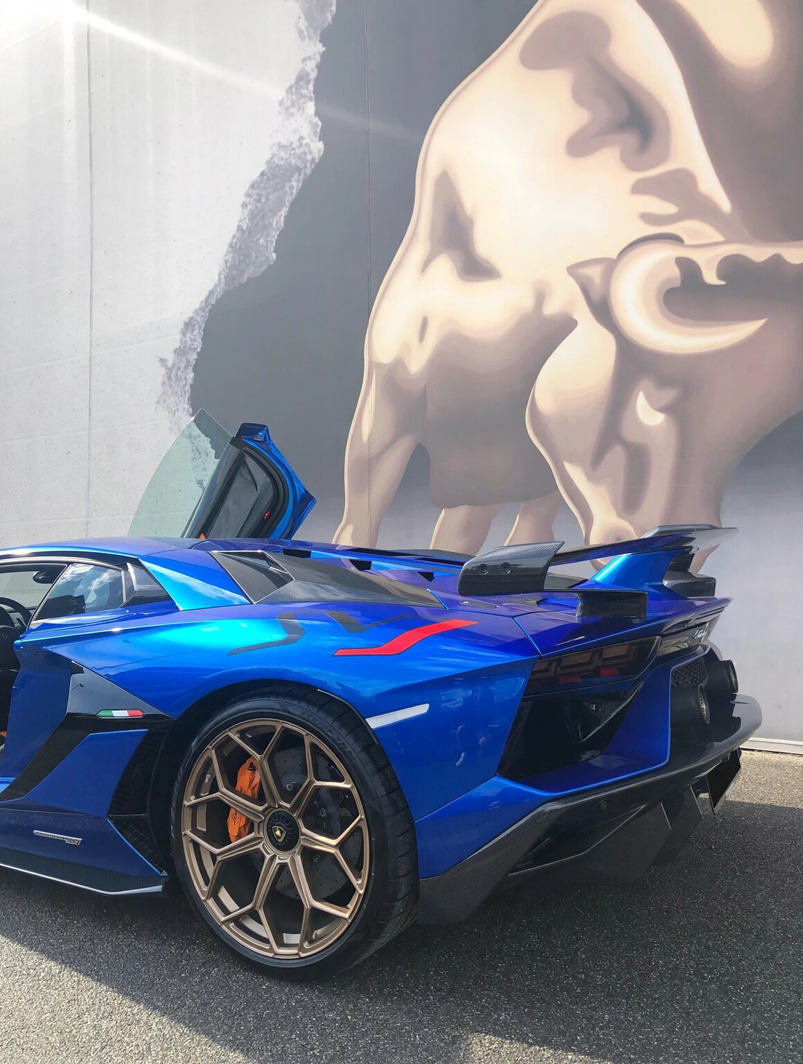 Lamborghini Aventador SVJ real photo 6