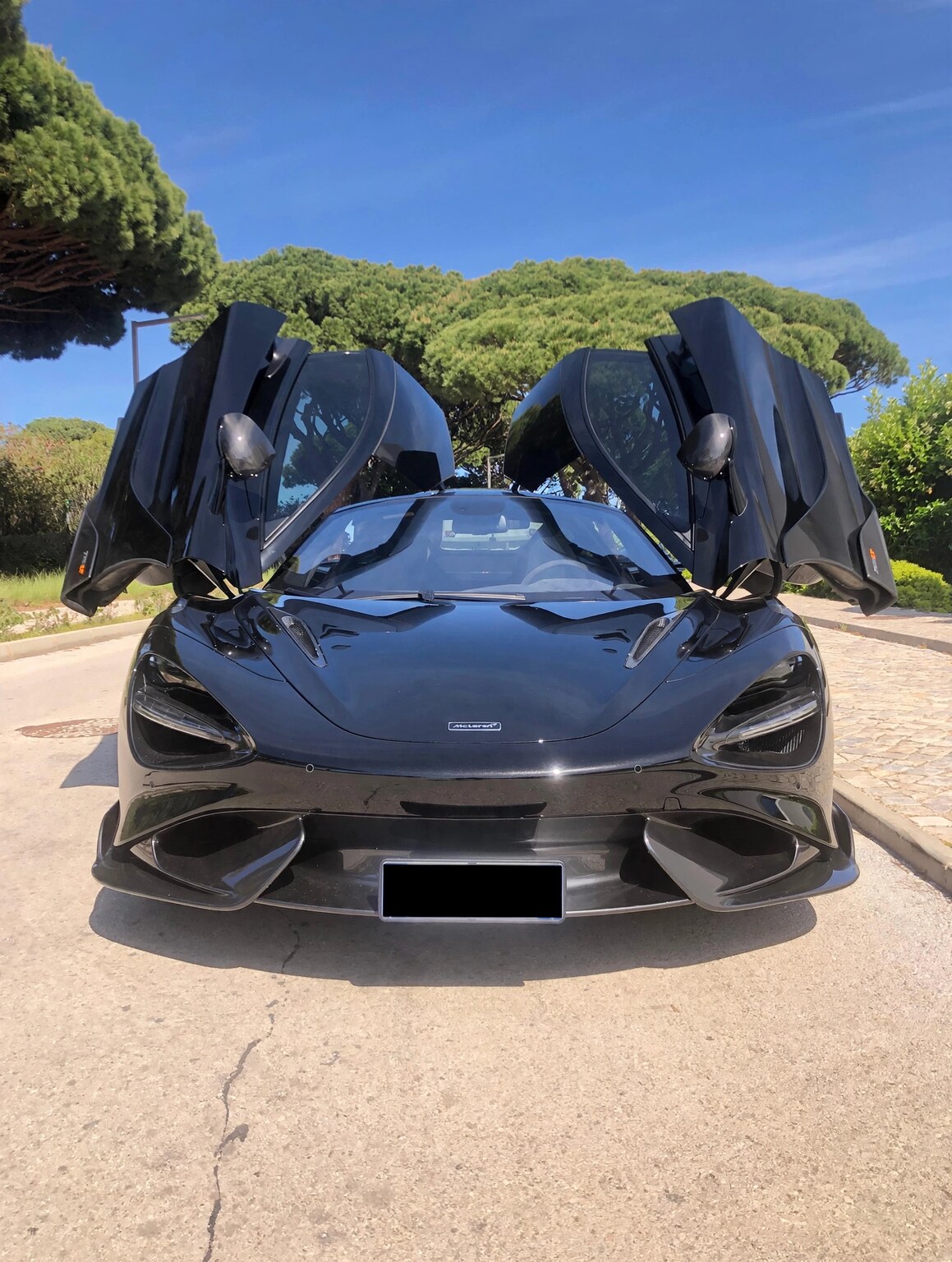 McLaren 765LT real photo 3